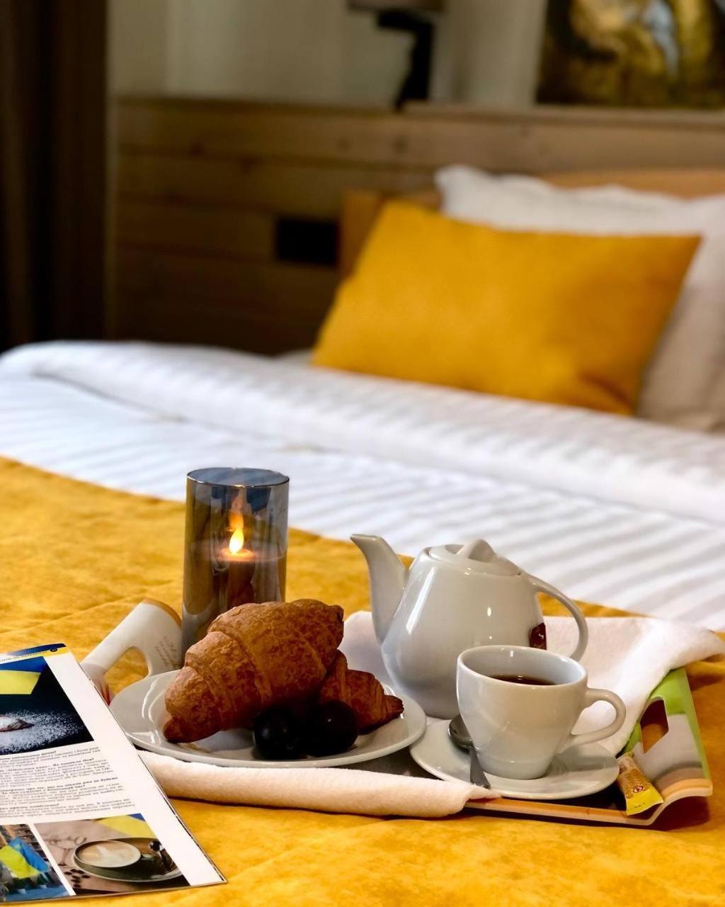 Space Apart Hotel Lutsʼk Εξωτερικό φωτογραφία